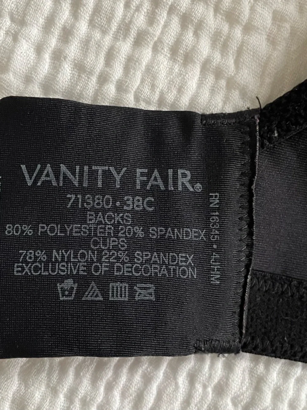 Vanity Fair 38C Bra Black Sexy Invisible Push Up Comfort